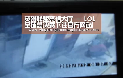 英雄联盟竞猜大厅 - LOL全球总决赛下注官方网站|一台旧电视与“京东服务+”赵师傅22年维修生涯的背后(图3) 英雄联盟竞猜大厅 - LOL全球总决赛下注官方网站